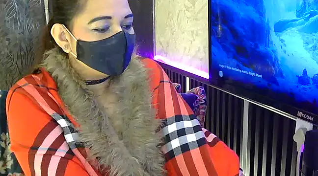 fabdemira online show from 01.06.25