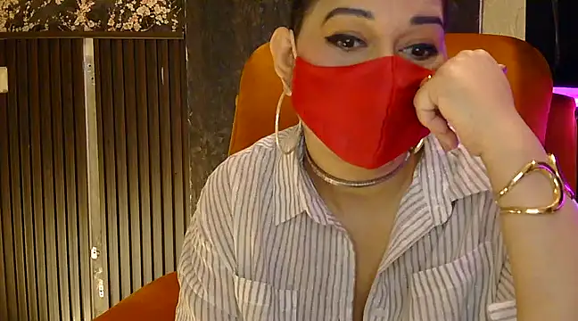 fabdemira online show from 02.15.25