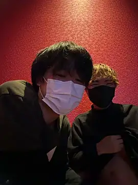 Snapshot of UKI06 chatting on 01.13.26 UKI06 online show from 01.13.26