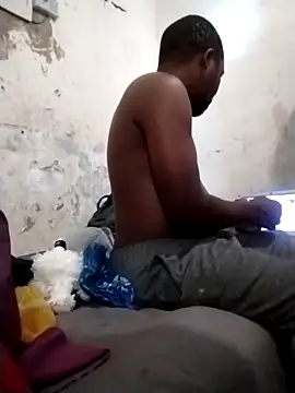 Snapshot of Polygamist chatting on 02.10.26 Polygamist online show from 02.10.26