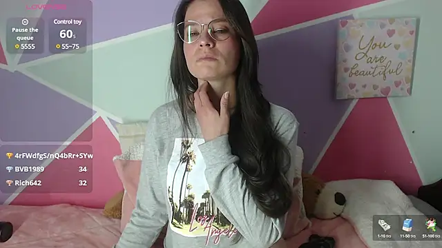 Mily Miley online show from 03.03.25