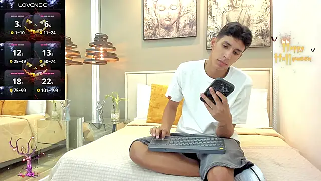 kieran derek online show from 10.25.25