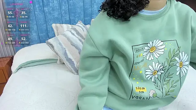 Snapshot of pretty_sunlight_ chatting on 09.16.25 pretty sunlight online show from 09.16.25