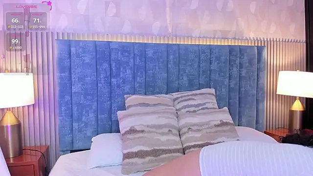 Snapshot of pretty_sunlight_ chatting on 11.27.25 pretty sunlight online show from 11.27.25