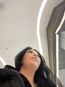 Tisha Busty online show from 03.04.26