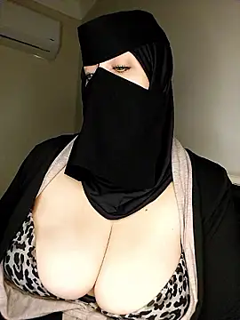 -Arab milf- online show from 12.07.24