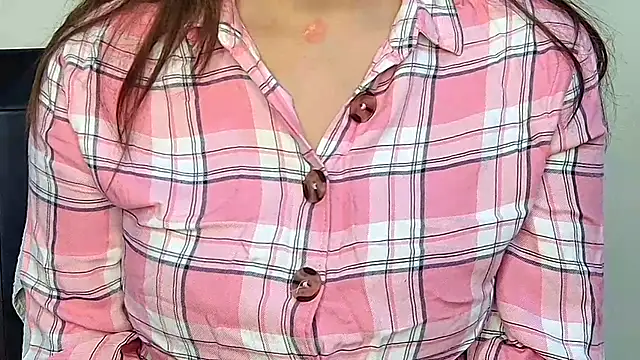 MIss-Naina online show from 11.21.25