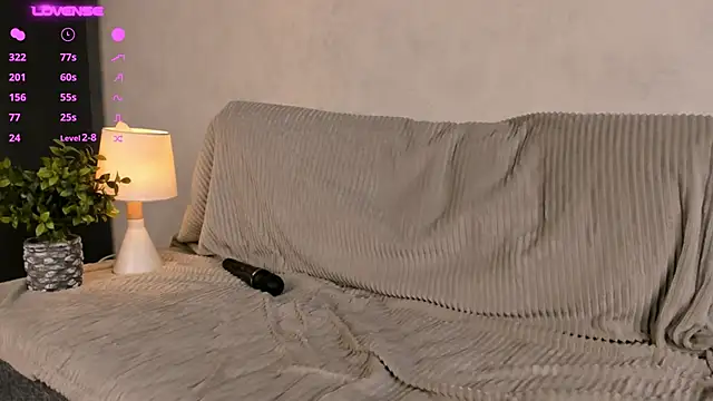 MeghanElson online show from 12.18.24