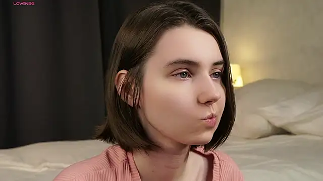 MeghanElson online show from 03.27.26