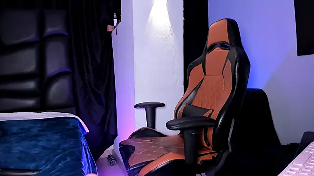 LexieandNate online show from 02.24.25