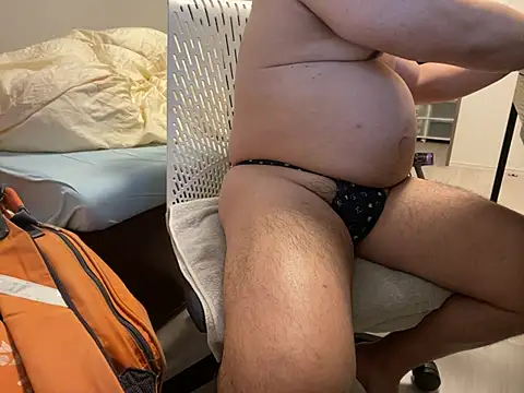 Snapshot of loinclothgay chatting on 01.06.25 loinclothgay online show from 01.06.25