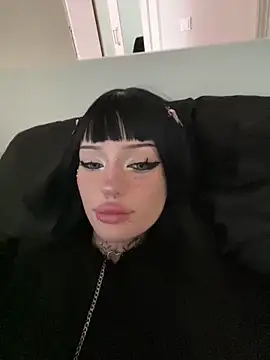 madelinexx online show from 09.15.25