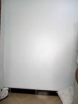 Snapshot of JasminePrice chatting on 04.14.26 JasminePrice online show from 04.14.26