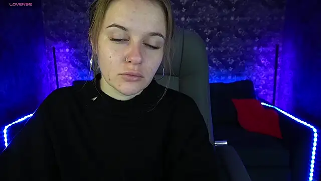 MaribelRiverr  online show from 01.13.25