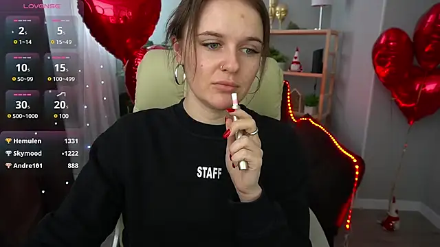 MaribelRiverr  online show from 02.15.25