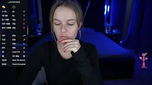 MaribelRiverr  online show from 09.20.25