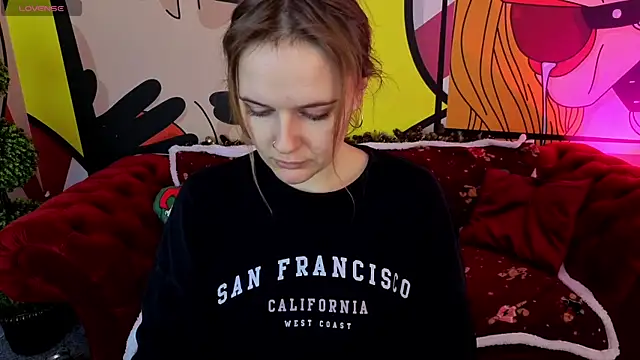 MaribelRiverr  online show from 12.16.25