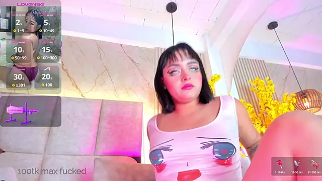 KimVelezz online show from 04.07.26