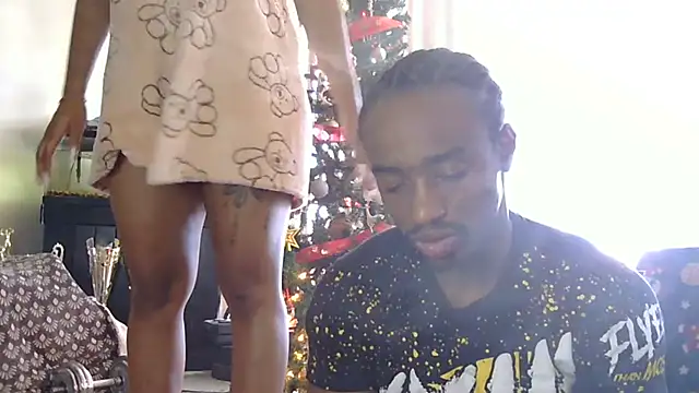 Snapshot of exotic__couple chatting on 12.12.24 exotic  couple online show from 12.12.24