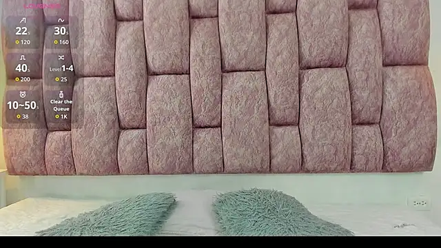 britanny-collyns online show from 10.07.25