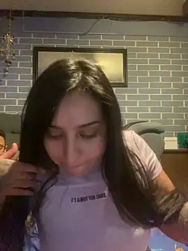 manelinda7 online show from 02.23.25