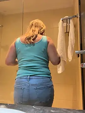 Lombada online show from 10.14.25