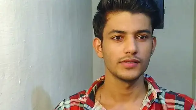 kingkartik7 online show from 11.04.25