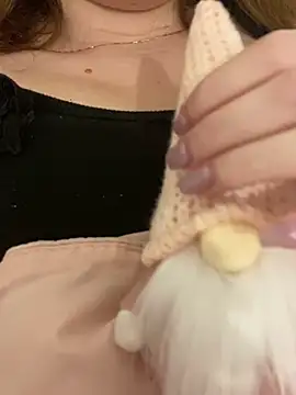 EvaRush online show from 12.13.24