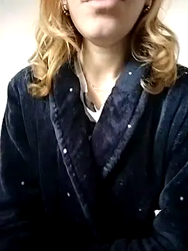 EvaRush online show from 11.06.25