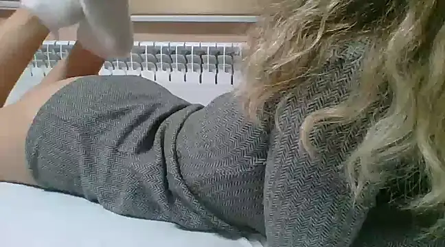 Emma 99 online show from 02.01.25