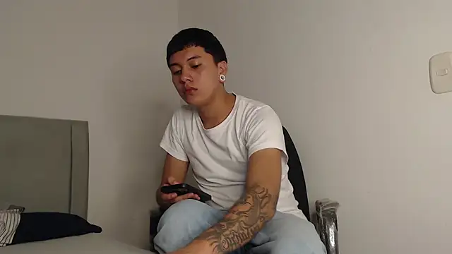 alex-lover online show from 04.09.26