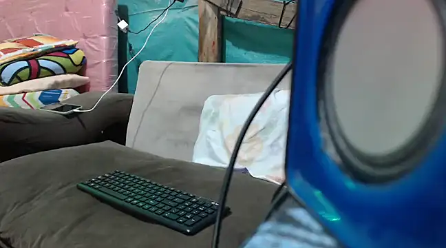 mom son dirty online show from 03.19.25