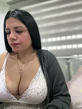 Snapshot of Milff_parkerrr chatting on 01.14.25 Milff parkerrr online show from 01.14.25