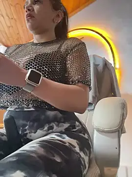 Snapshot of Milff_parkerrr chatting on 01.22.25 Milff parkerrr online show from 01.22.25