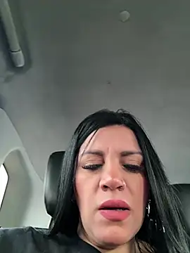 Snapshot of Milff_parkerrr chatting on 02.11.25 Milff parkerrr online show from 02.11.25