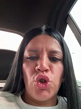 Snapshot of Milff_parkerrr chatting on 03.21.25 Milff parkerrr online show from 03.21.25