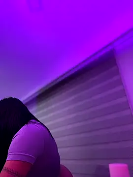 Snapshot of Milff_parkerrr chatting on 10.27.25 Milff parkerrr online show from 10.27.25