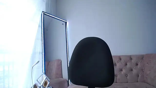 lorenalover24 online show from 01.24.25