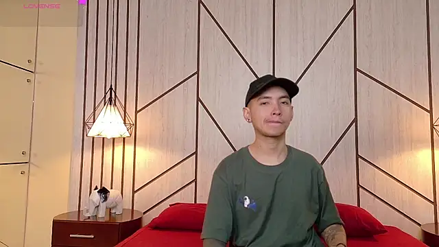 MARCUS AND HIKARY online show from 02.12.25