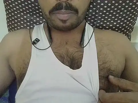 Snapshot of ballandnuts chatting on 02.23.26 ballandnuts online show from 02.23.26