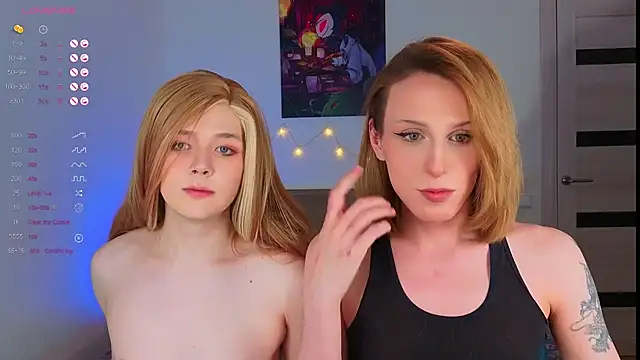 Snapshot of _yourFoxy_ chatting on 02.13.26 yourFoxy online show from 02.13.26