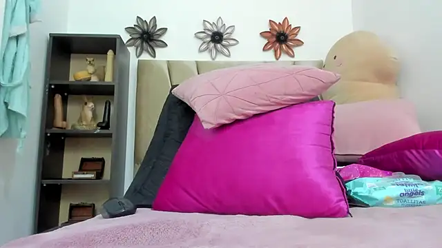 Dalia 20 online show from 02.16.25