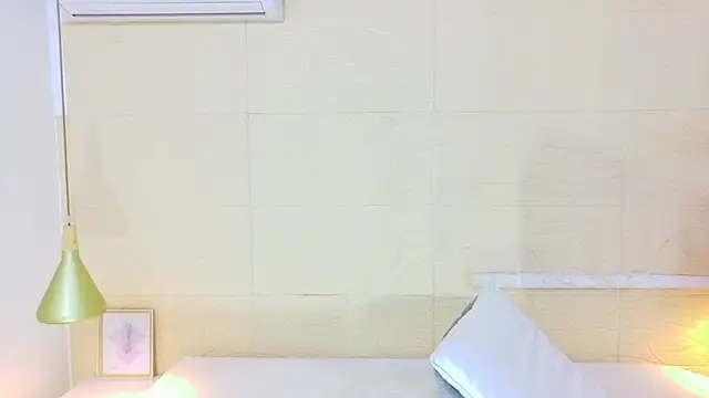 Chocolatte bar online show from 11.04.25