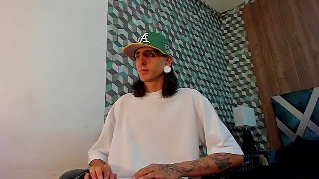 Matthew Dixonn online show from 01.27.25