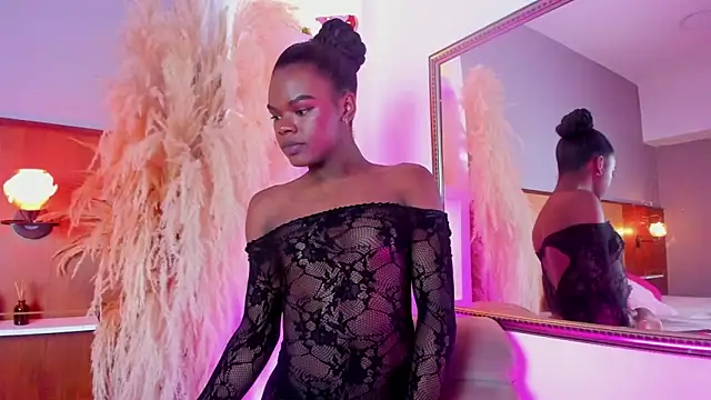 CamiEstrada online show from 01.31.25