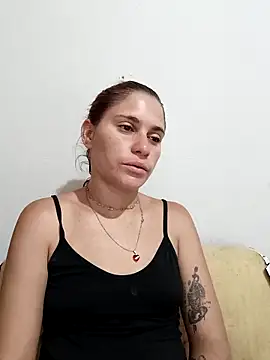 Scarlett-Leh online show from 03.18.25