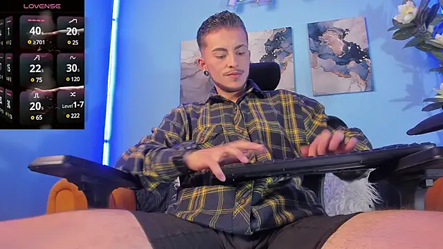  hairybeard  online show from 03.13.25