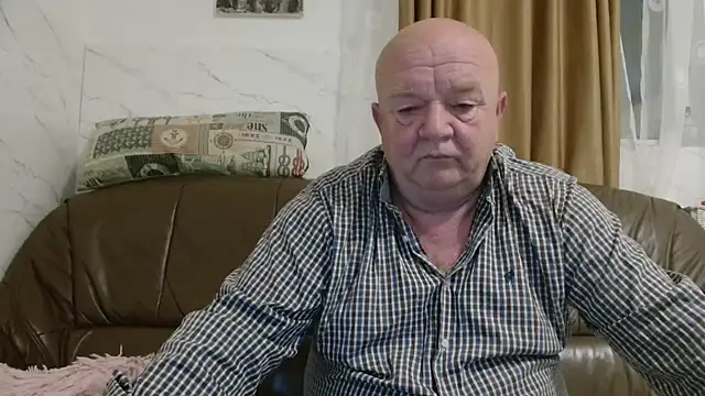 fullballs6 online show from 10.29.25