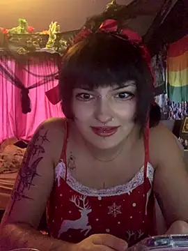 Snapshot of space_g1rl chatting on 11.30.25 space g1rl online show from 11.30.25