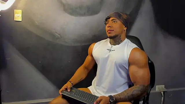 bradley smith online show from 03.05.25